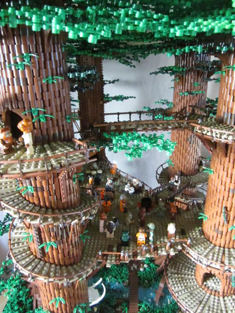 Illustration for article titled Fan Builds Huge 3-Foot Tall Star Wars Ewok Village